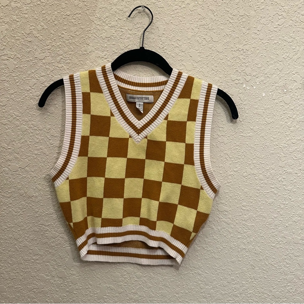 Urban Outfitters V Neck Sweater Vest Crop Top